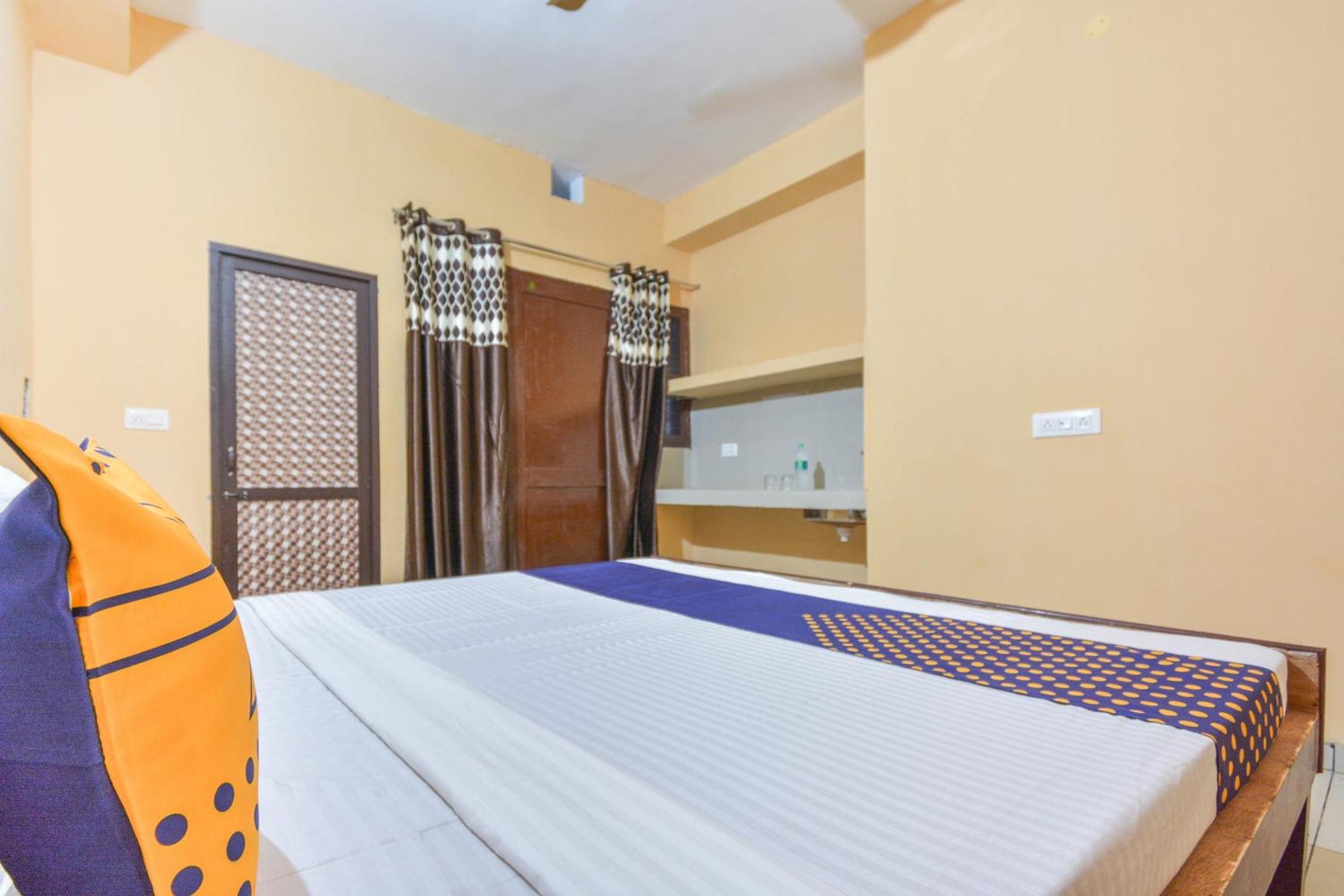 Spot On Hotel Diamond Sohāna Kültér fotó
